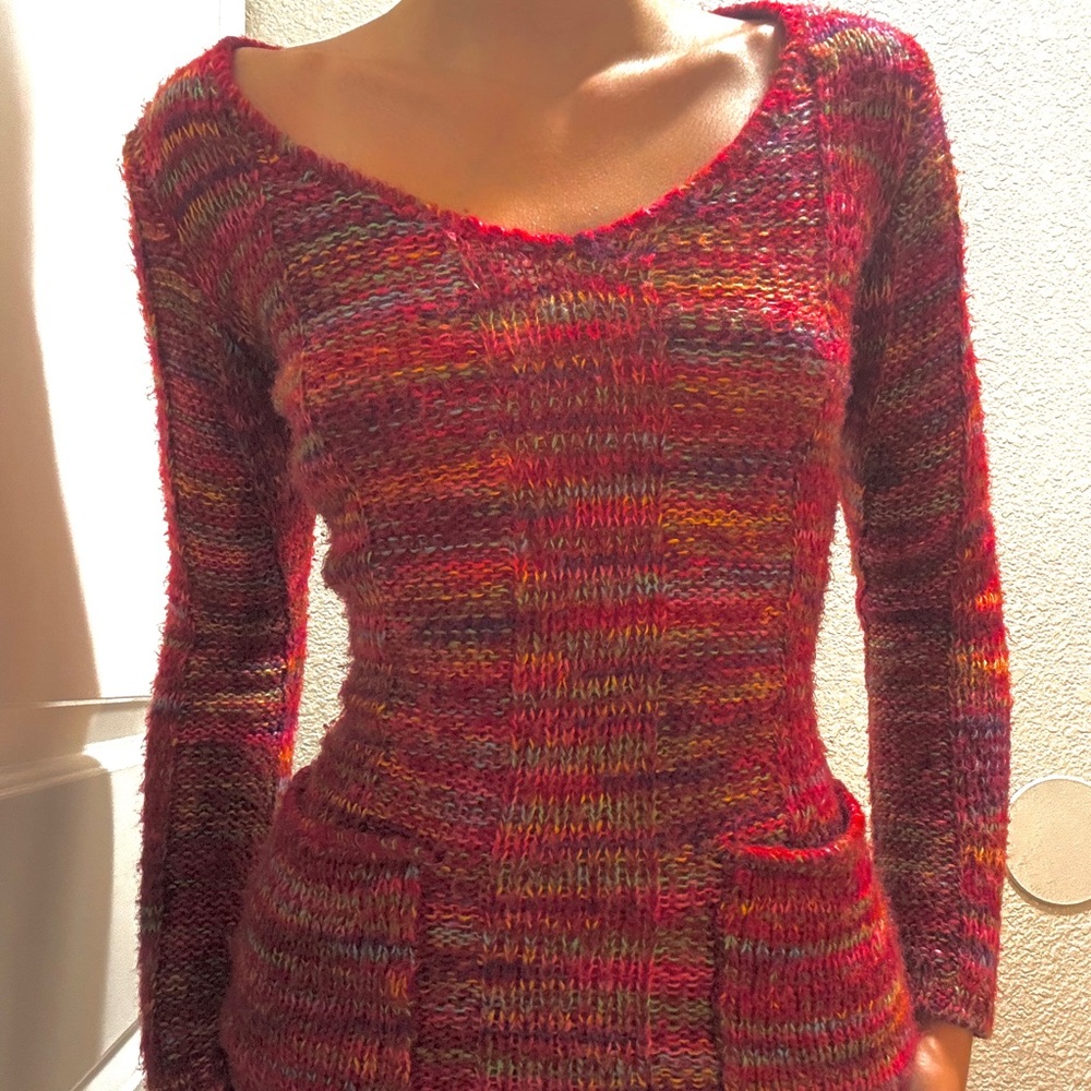 Women’s Multicolor fitted sweater with pockets